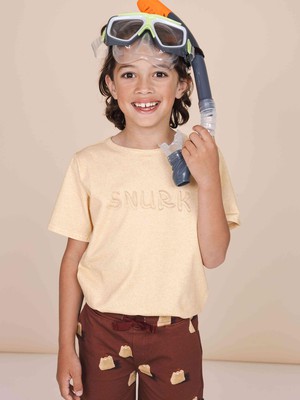 Sandy Beach T-shirt Kids from SNURK