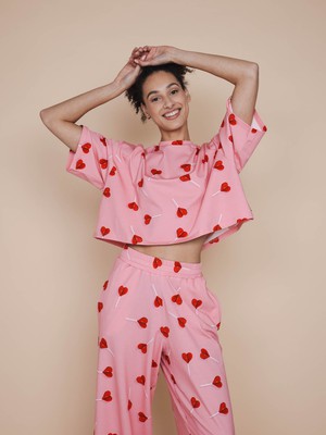 Lollipop Love Cropped T-Shirt en Wijde broek set Dames from SNURK