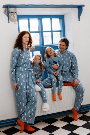 Mr Snowman Sweater Unisex from SNURK