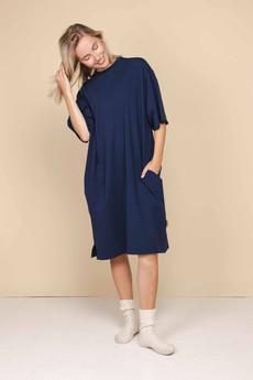 Slow Navy Relaxed Tee Dress Dames via SNURK