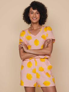 Lemon V-neck T-shirt en Shorts set Dames via SNURK