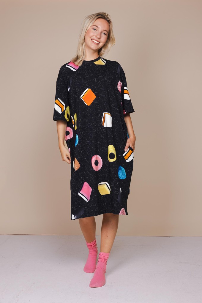 Drop It Relaxed Tee Dress Dames from SNURK