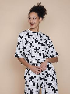 Crossword Cropped T-shirt Dames via SNURK