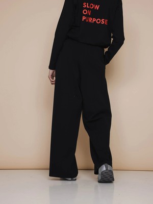 Black Wijde broek Dames from SNURK