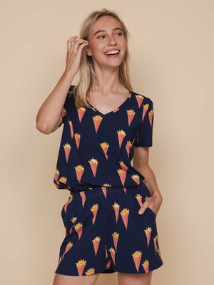 Fries Navy V-neck T-shirt en Shorts set Dames from SNURK