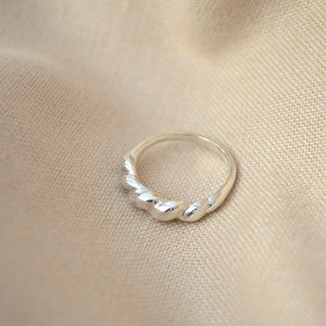 Flore Ring - Silver from Solitude the Label