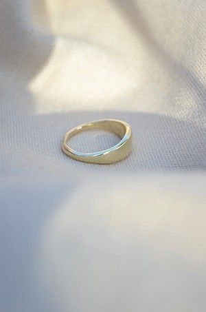 Noé Ring - Gold 14K from Solitude the Label