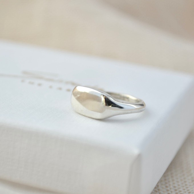 Signet Ring - Silver from Solitude the Label