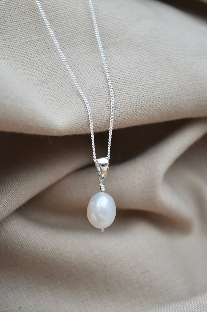 Pearl Necklace - Silver from Solitude the Label