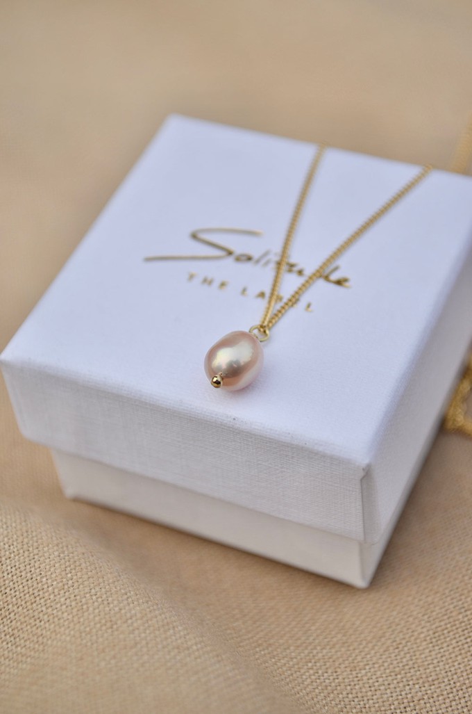 Tiny Pearl Necklace - Gold 14k from Solitude the Label
