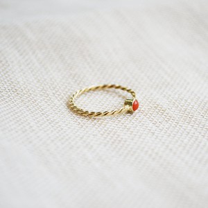 Coral Ring - Gold 14k from Solitude the Label