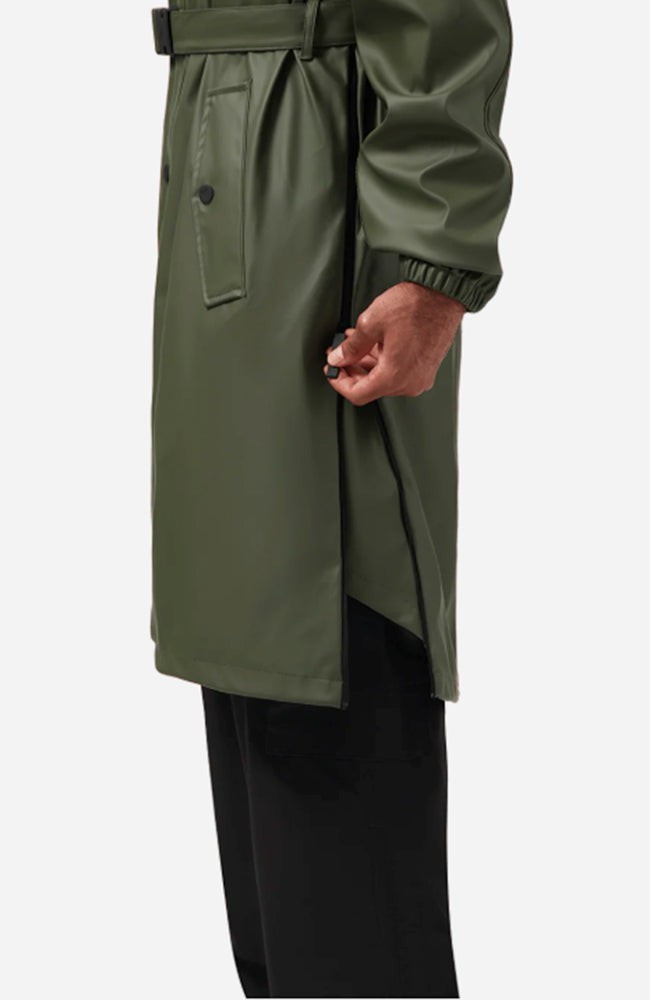 Original Saddle Army Green regenjas from Sophie Stone