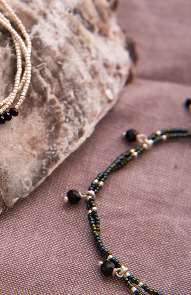 Shiny armband Black Onyx from Sophie Stone