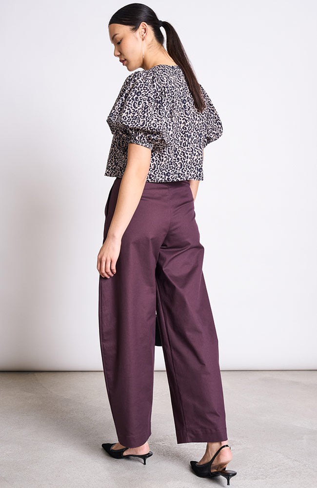 Yauri barrel broek cherry from Sophie Stone