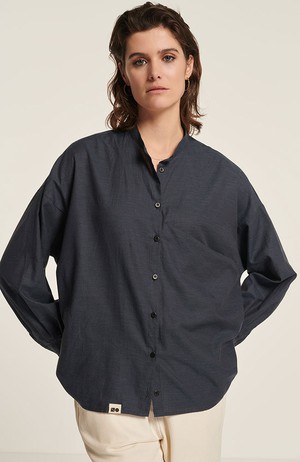 Scia blouse blueblack from Sophie Stone