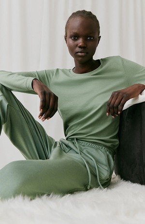 Kaaia jogging green from Sophie Stone