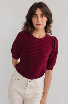 Horst shirt cranberry via Sophie Stone