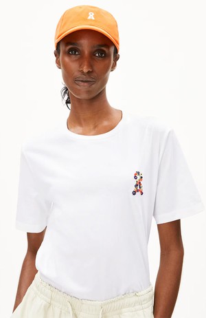 Lualaa icon shirt flower from Sophie Stone
