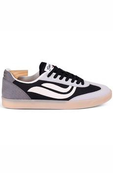 G-Volley Mesh Grey/D.Grey/Black sneakers via Sophie Stone