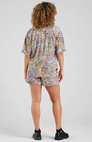 Aspudden shorts meadow flowers from Sophie Stone
