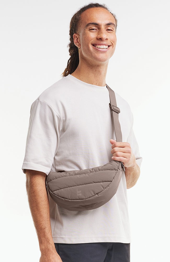 Moon bag puffer oyster from Sophie Stone