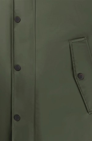 Original Saddle Army Green regenjas from Sophie Stone
