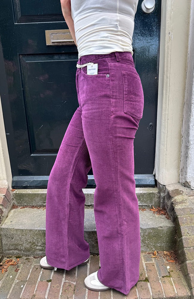 Jane cord broek mauve wine from Sophie Stone