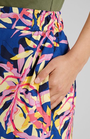 Ale broek tropical collage from Sophie Stone