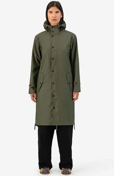 Original Army Green regenjas via Sophie Stone