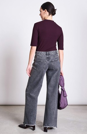 Nina shirt cherry from Sophie Stone