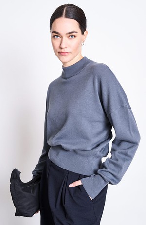 Yin trui turbulence from Sophie Stone