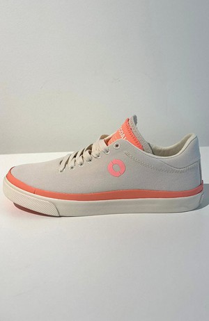Rinalf sneaker coral from Sophie Stone