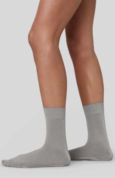Ines glittersokjes grey via Sophie Stone