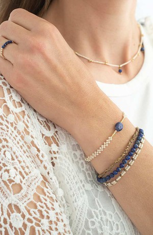Emotion armband Lapis Lazuli Gold from Sophie Stone