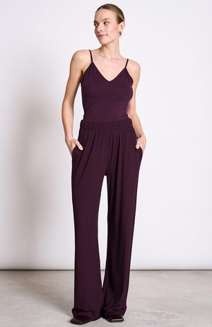 Smilla broek cherry from Sophie Stone