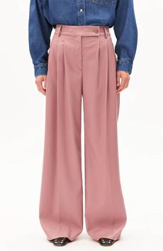 Kaayua broek light berry via Sophie Stone