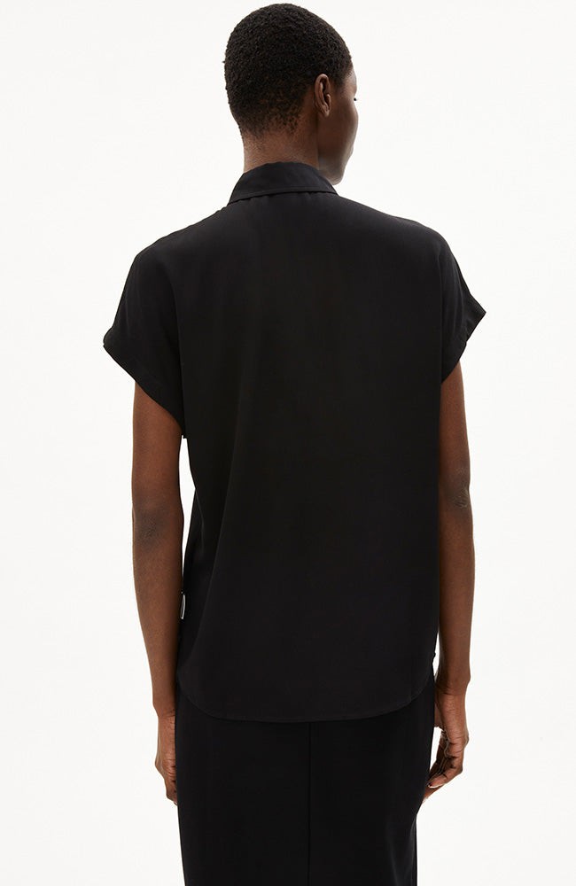 Larisaana blouse black from Sophie Stone