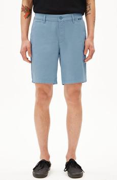 Daalos shorts pigment blue via Sophie Stone