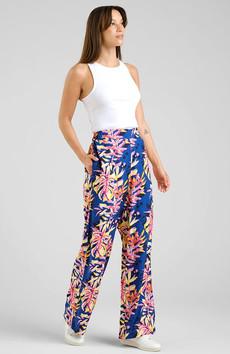 Ale broek tropical collage via Sophie Stone