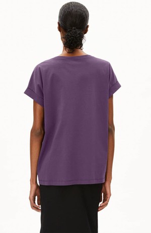 Idaara t-shirt vivid voilet from Sophie Stone