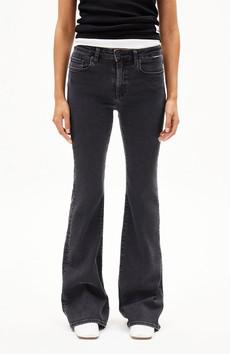 Anamaa flared jeans black washed via Sophie Stone