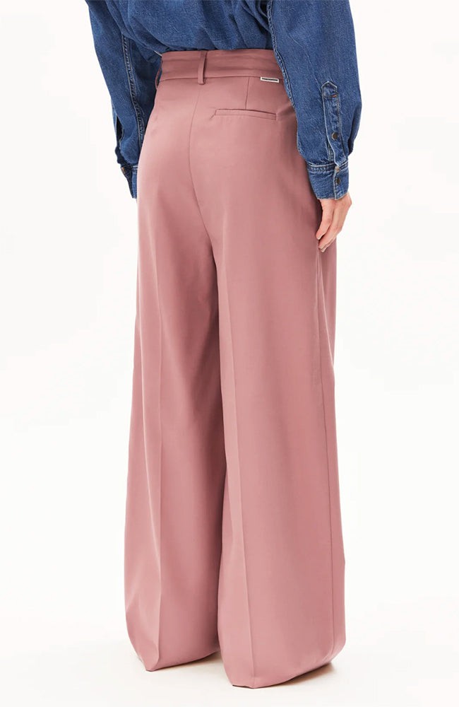 Kaayua broek light berry from Sophie Stone