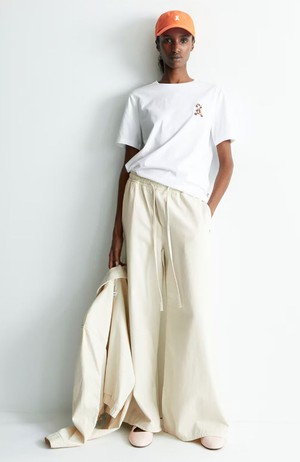 Lualaa icon shirt flower from Sophie Stone