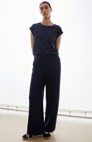 Himaari broek tinted navy from Sophie Stone