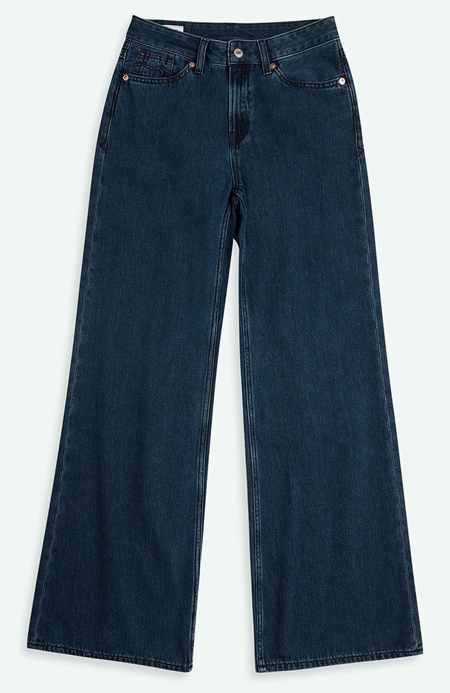 Jane flare jeans alex dark worn from Sophie Stone