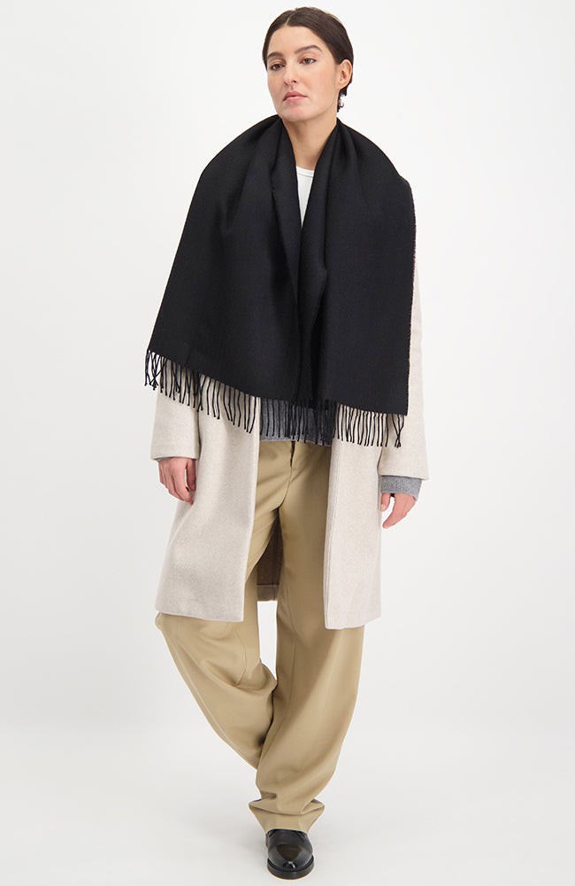Sjaal baby alpaca black from Sophie Stone