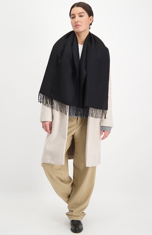 Sjaal baby alpaca black from Sophie Stone