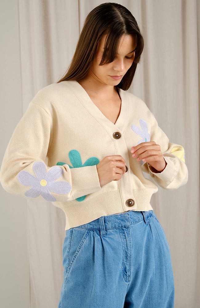 Kanan vest off white flowers from Sophie Stone