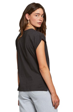 Visby painted hummingbird shirt from Sophie Stone