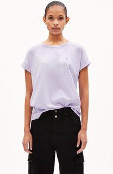 Idaara t-shirt lavender via Sophie Stone